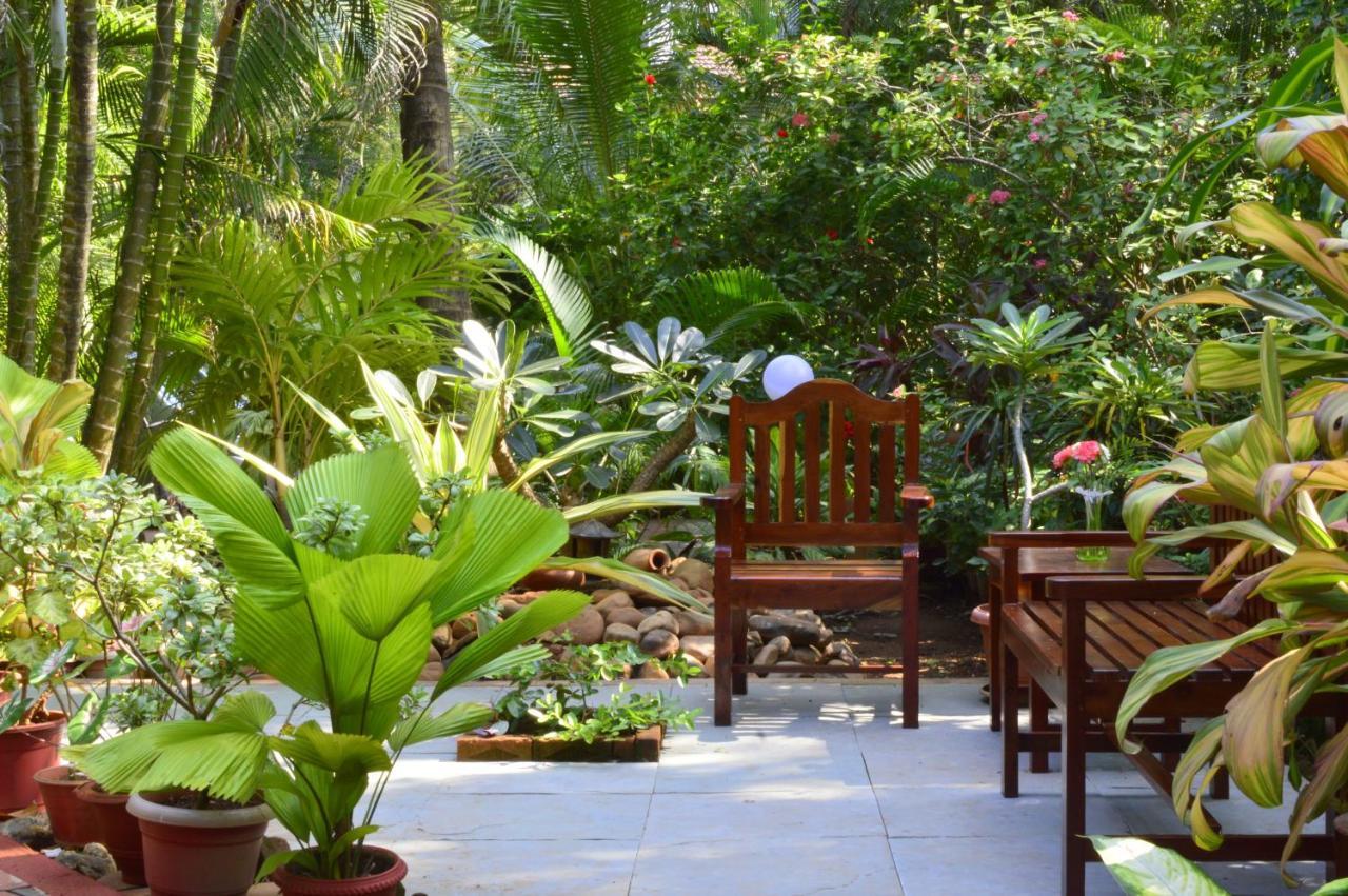 Palm Grove Cottages - Leisure Resort บีนอลิม ภายนอก รูปภาพ